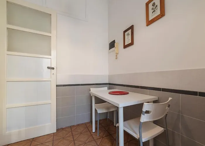Guesthost - Piazza Bologna Comfortable Flat דירה *