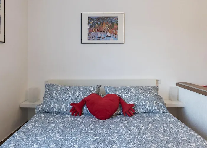 Guesthost - Piazza Bologna Comfortable Flat דירה רומא